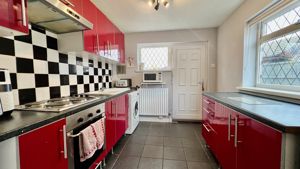 Photo 8- click for photo gallery